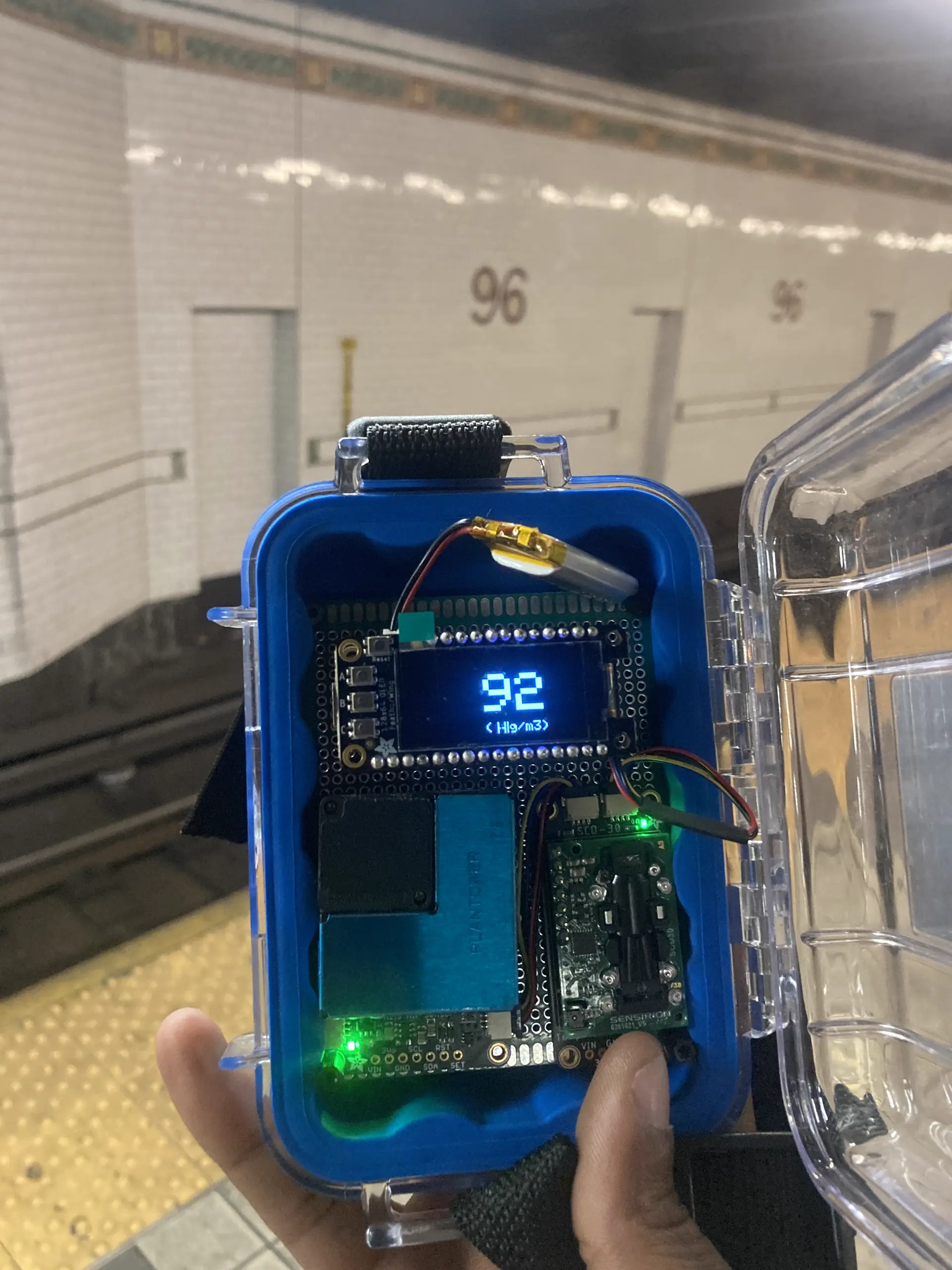 Mobile Prototype documenting PM₂.₅ & CO₂ during the daily commute